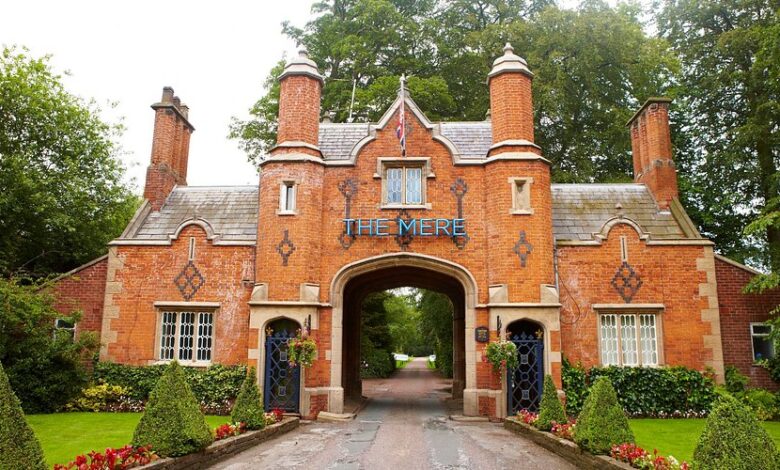 The Mere Knutsford